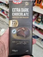 Extra dark chocolate created for bakers (Dr. Oetker)