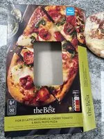 Fior ltte Mozzarella, Cherry Tomato and Basil Pesto Pizza (Morrisons - The Best)