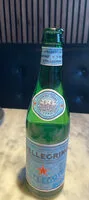 San pellegrino sparkling mineral water (SANPELLEGRINO)