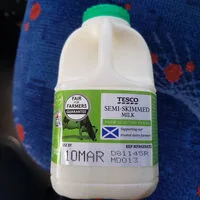 Tesco Semi-skimmed Milk 568Ml / 1Pint (Tesco)
