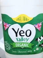 Semi-skimmed milk (Yeo Valley)